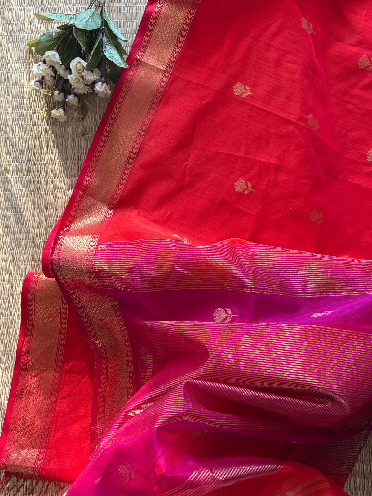Lotus Rust Magenta Pallu Maheshwari Handwoven Saree
