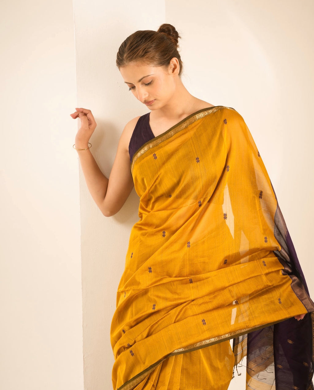 Chameli Mustard Purple Maheshwari Handloom Saree