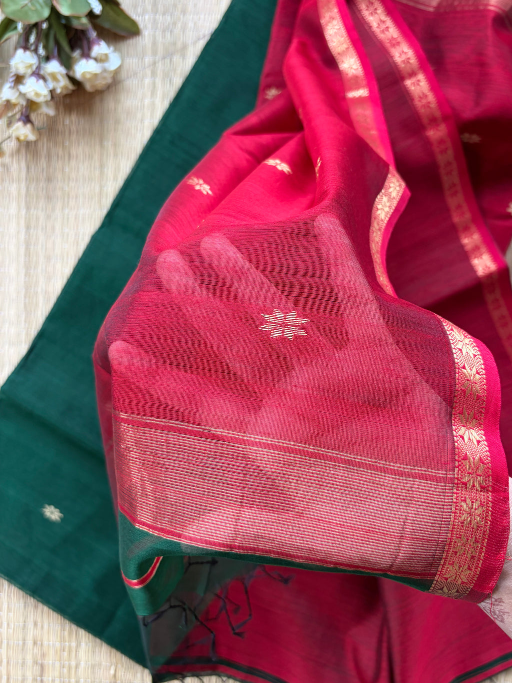 Chameli Red Green Maheshwari Handloom Saree