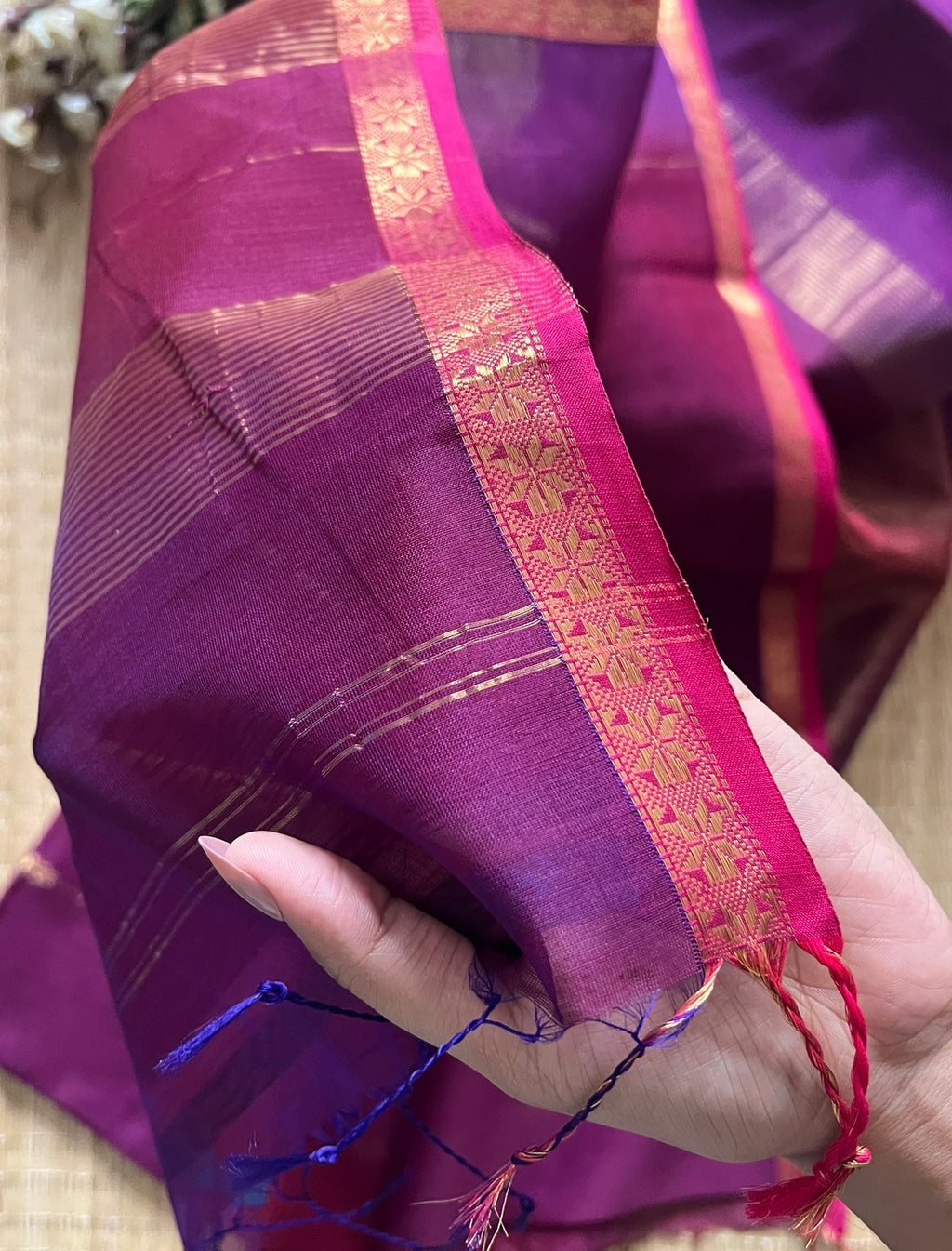 Dual Shaded Pink Purple Maheshwari Handwoven Saree with Gold Zari Border