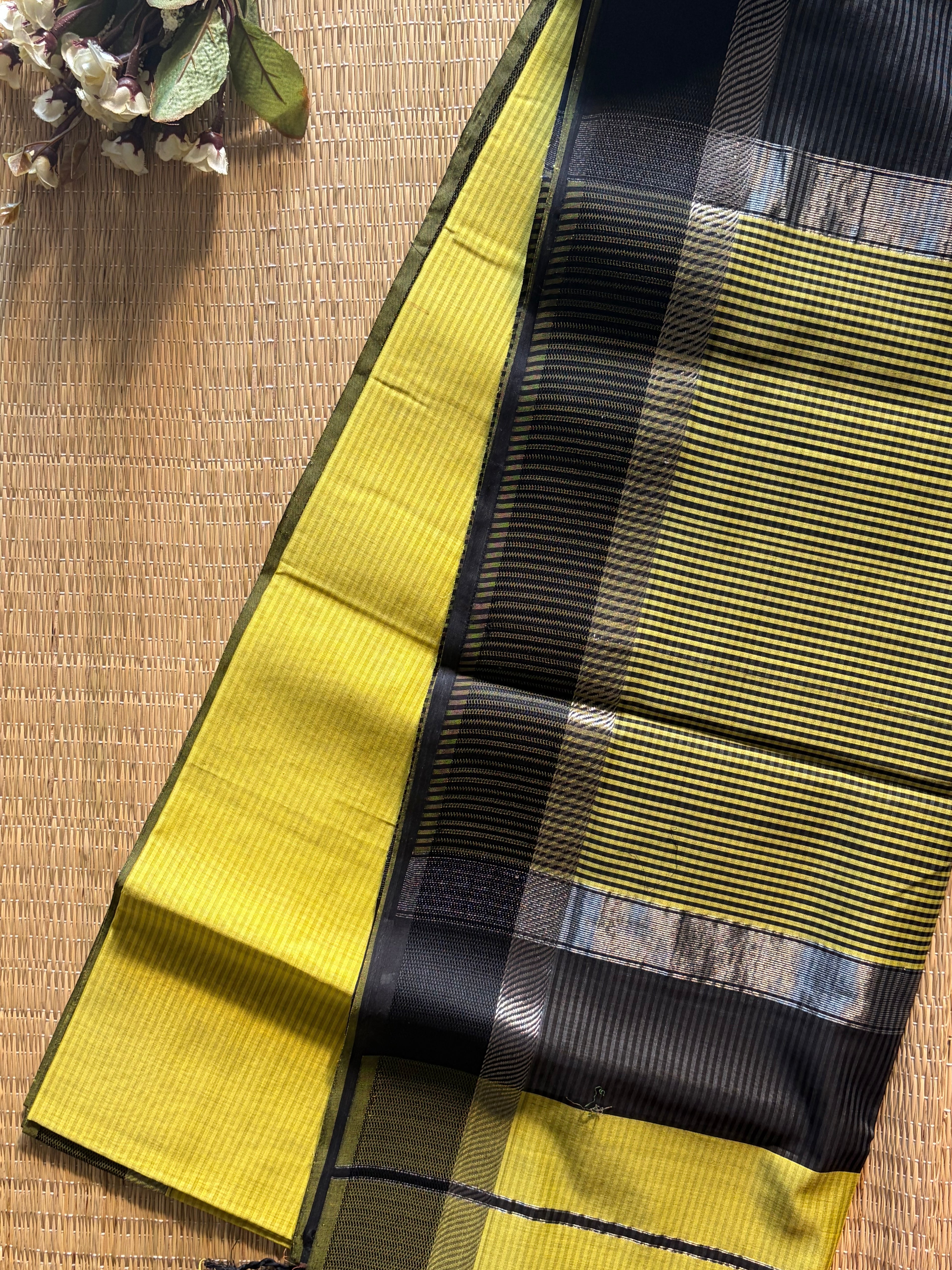 Leher Yellow Maheshwari silk and cotton Saree