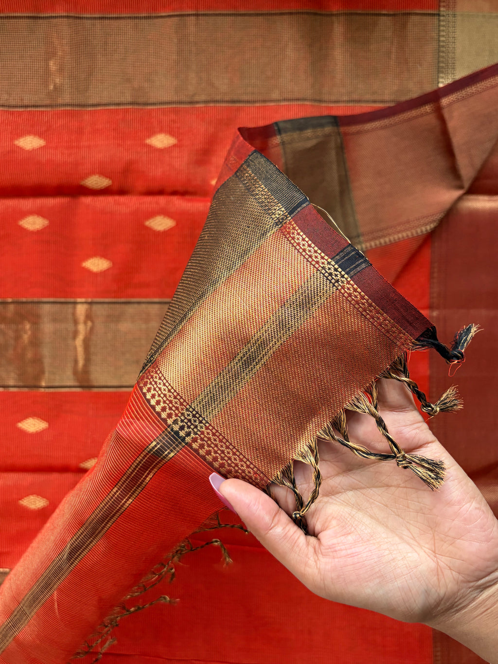 Red Tissue Silk Maheshwari Handloom Saree