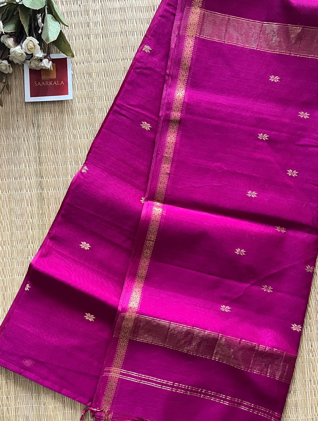 Chameli Magenta Pink Maheshwari Handwoven Saree with Gold Zari Border